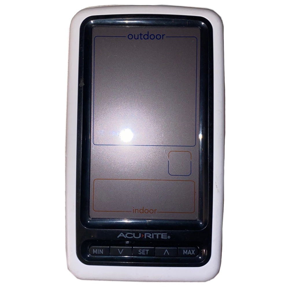 AcuRite Wireless Thermometer Digital Display Temperature & Humidity, 01136M